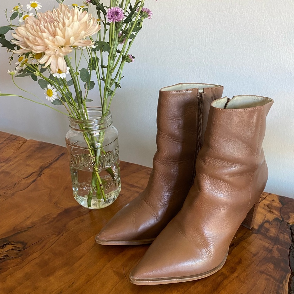 ABLE Amber Ankle Boots Caramel 6M